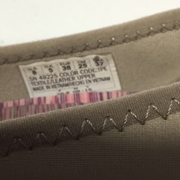 Skechers Women’s Memory Foam Relaxed Fit Flats Leather/Textile Upper Size 8 - Picture 8 of 8